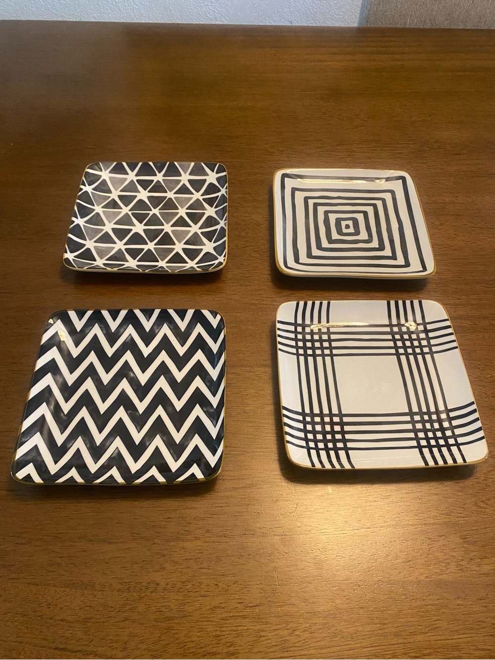 Set of 4 Over & Back Stoneware Appetizer Square Plates